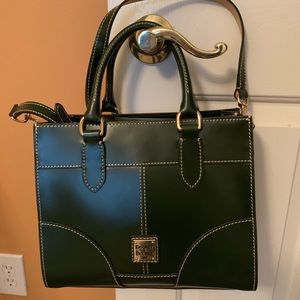 Dooney & Bourke
